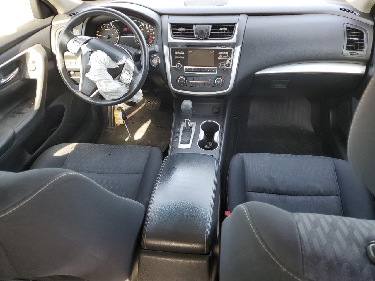 2017 Nissan Altima VIN 1N4AL3AP2HN355054 Copart auction photo, front end / side damage thumbnail 8