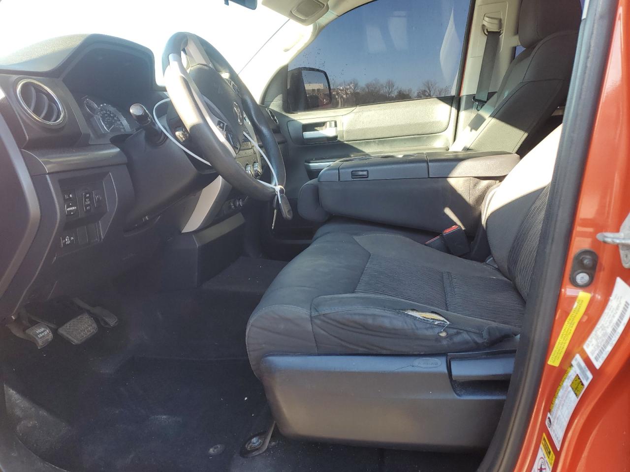 2017 Toyota Tundra VIN 5TFRW5F1XHX216847 Copart auction photo, rear end damage thumbnail 7
