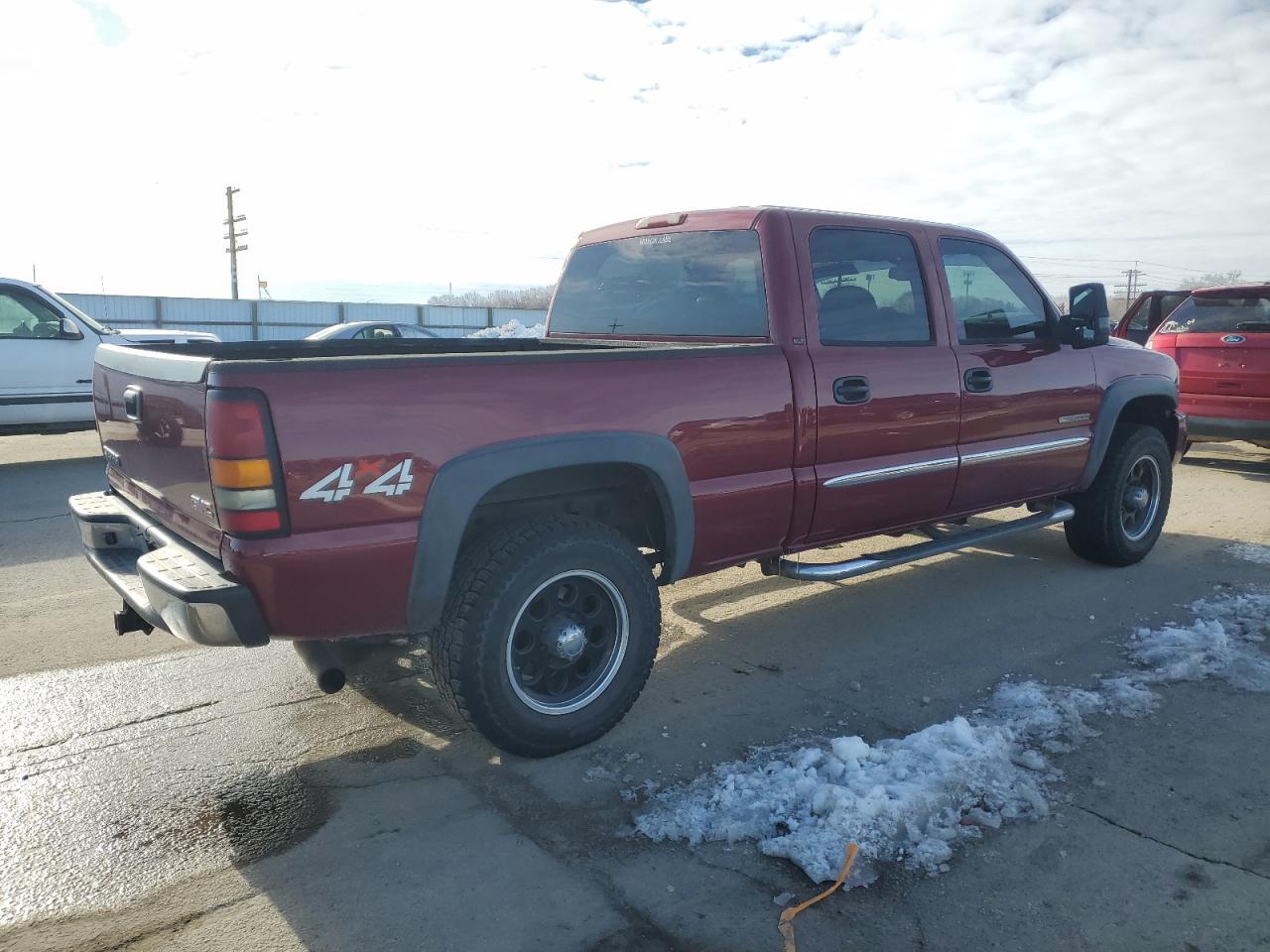 2004 GMC Sierra VIN 1GTGK23U64F211175 Copart auction photo, side / rear end damage thumbnail 3
