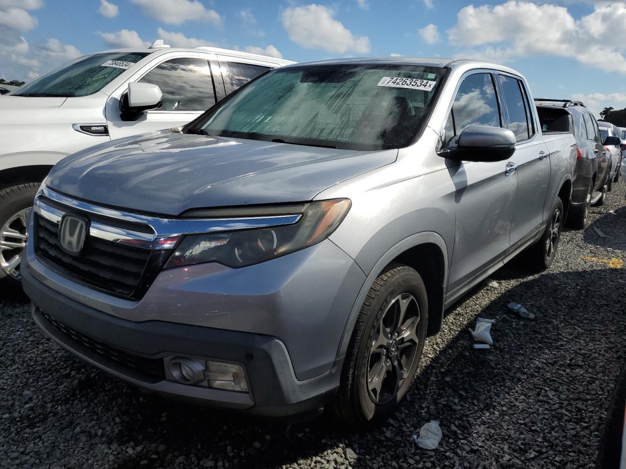 2017 Honda Ridgeline VIN 5FPYK3F77HB026957