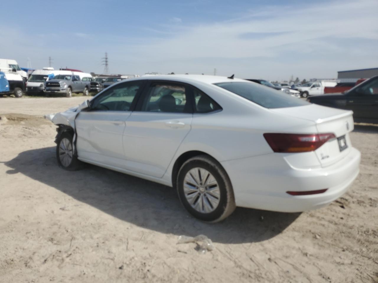 2019 Volkswagen Jetta VIN 3VWCB7BU8KM130010 Copart auction photo, front end / side damage thumbnail 2