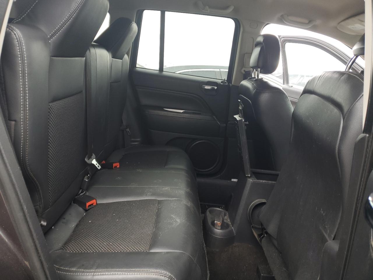 2015 Jeep Compass VIN 1C4NJDEB5FD135934 Copart auction photo, biohazard/chemical / all over damage thumbnail 12