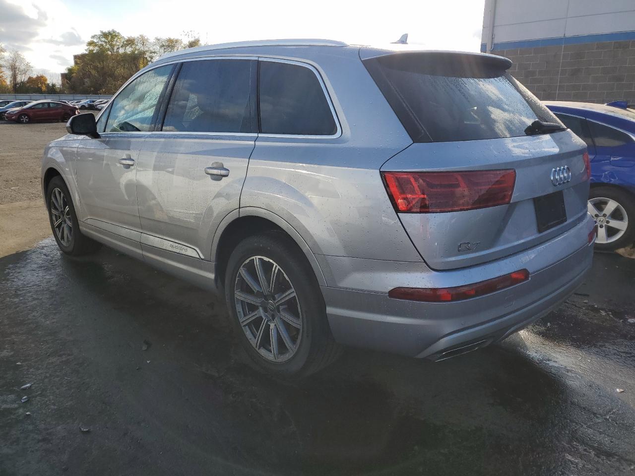 2019 Audi Q7 VIN WA1LHAF79KD047260 Copart auction photo, side / front end damage thumbnail 2