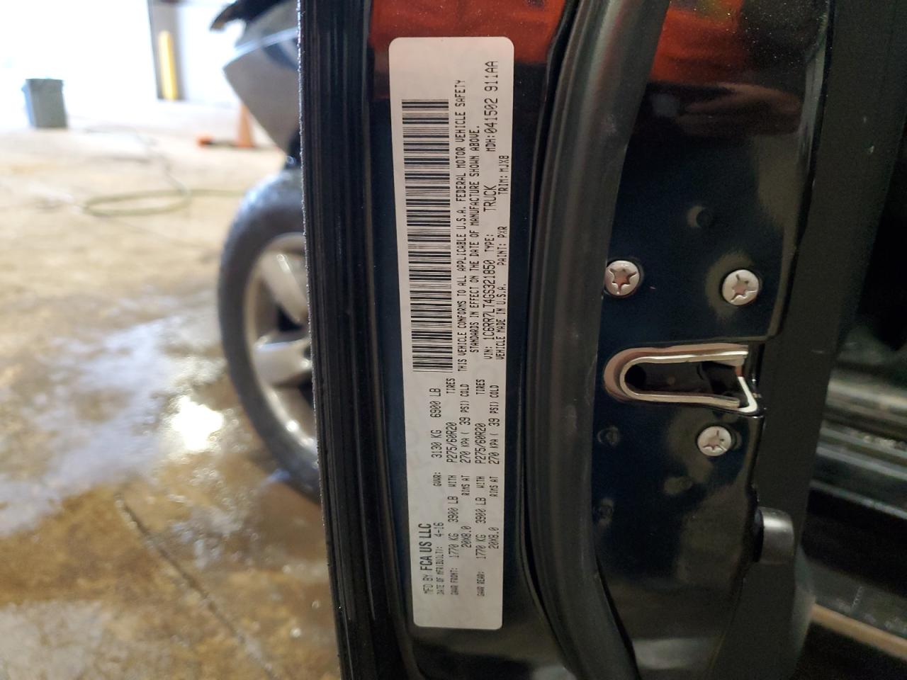 2016 RAM 1500 VIN 1C6RR7LT4GS321850 Copart auction photo, front end / side damage thumbnail 12
