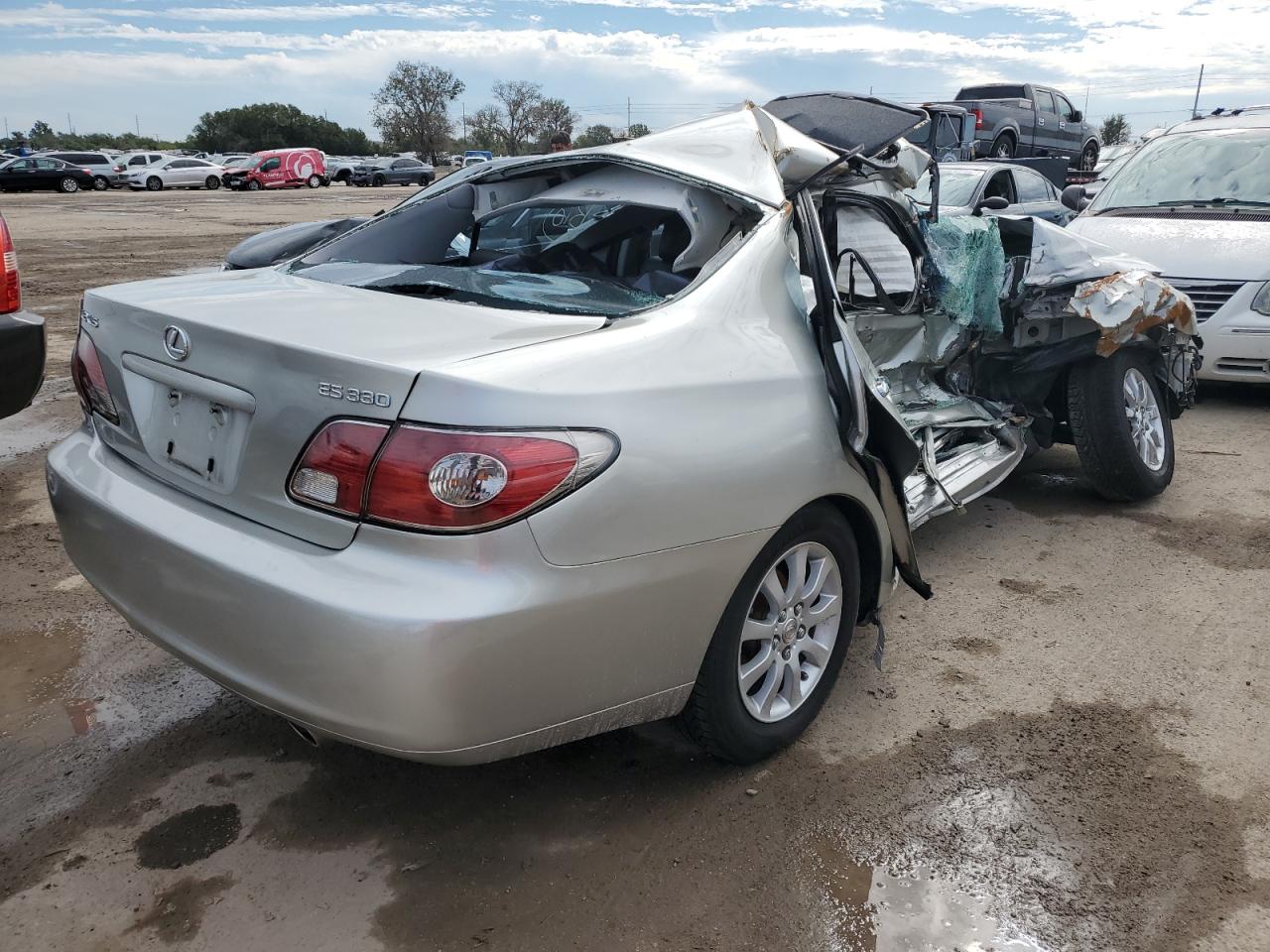 2004 Lexus ES VIN JTHBA30G145027896 Copart auction photo, all over damage thumbnail 3