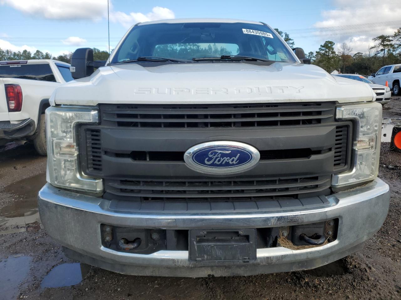 2017 Ford F250 VIN 1FT7X2A61HEC90630 Copart auction photo, undercarriage damage thumbnail 5