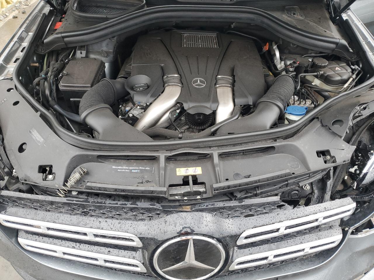 2018 Mercedes-Benz GLS-klasse VIN 4JGDF7DE5JB031034 Copart auction photo, front end damage thumbnail 12