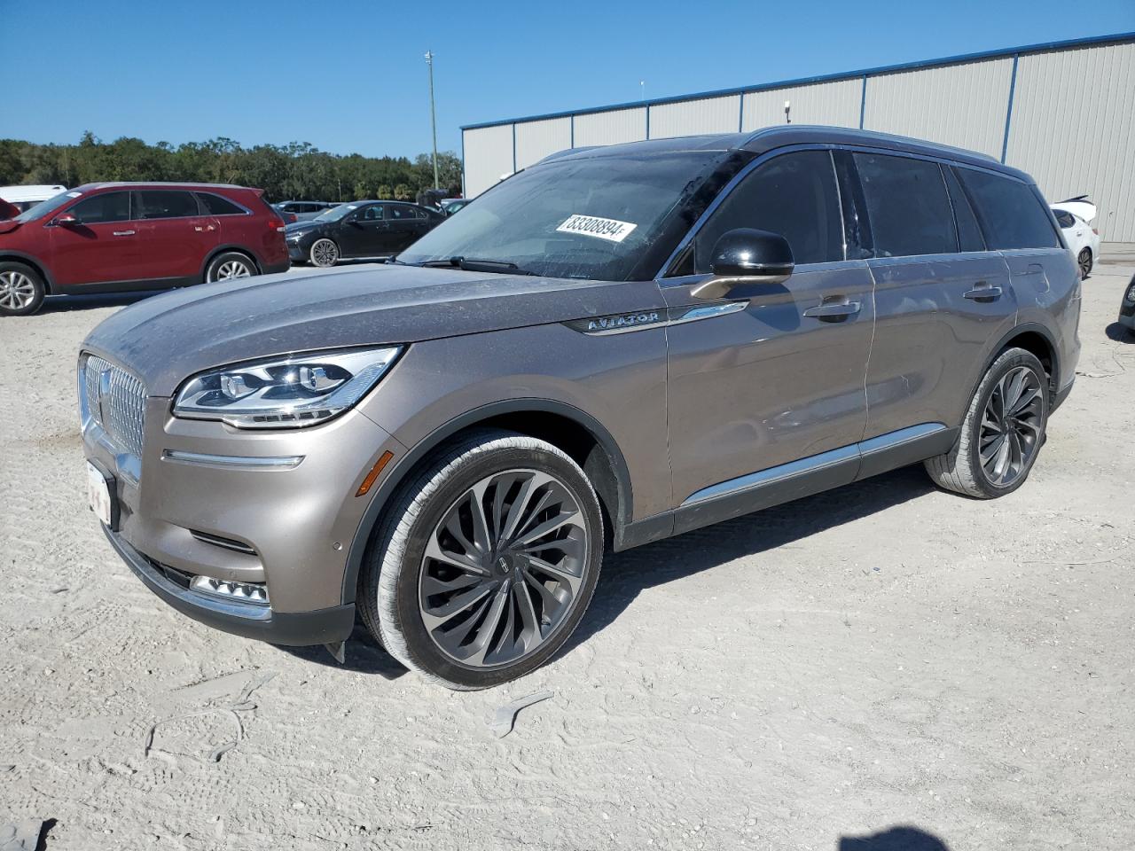 2020 Lincoln Aviator VIN 5LM5J7XC2LGL12644 - Copart auction photo