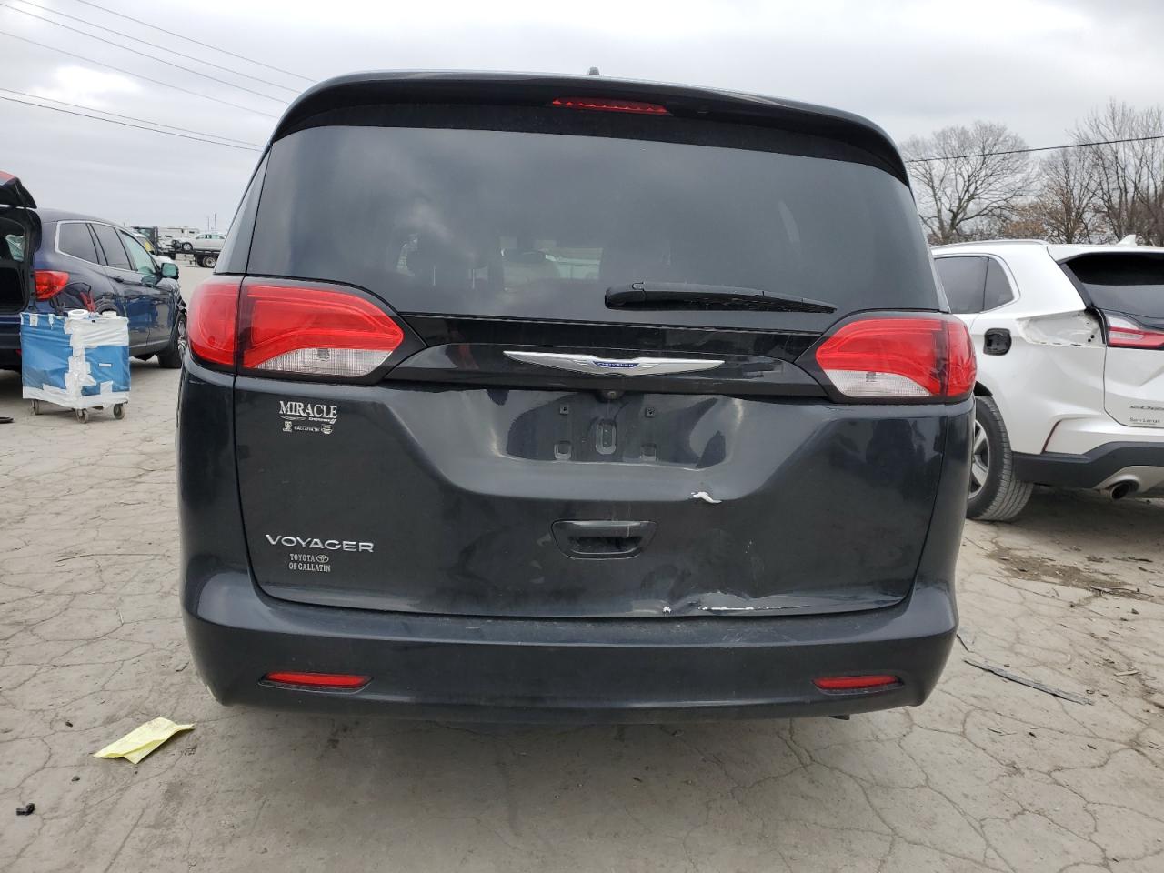 2020 Chrysler Voyager VIN 2C4RC1DG3LR261287 Copart auction photo, side / all over damage thumbnail 6