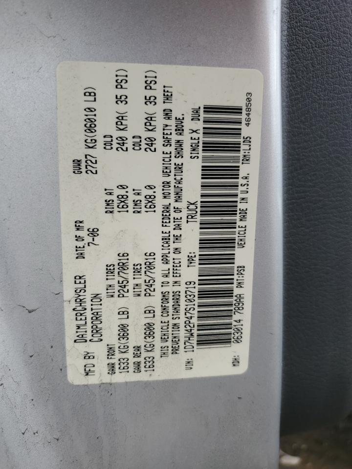 2007 Dodge Dakota VIN 1D7HW42P47S103719 Copart auction photo, minor dent/scratches / normal wear damage thumbnail 12