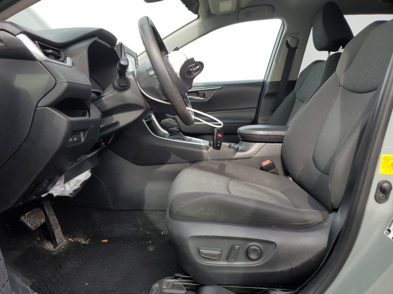 2021 Toyota RAV 4 VIN 2T3W1RFVXMW125555 Copart auction photo, front end damage thumbnail 7