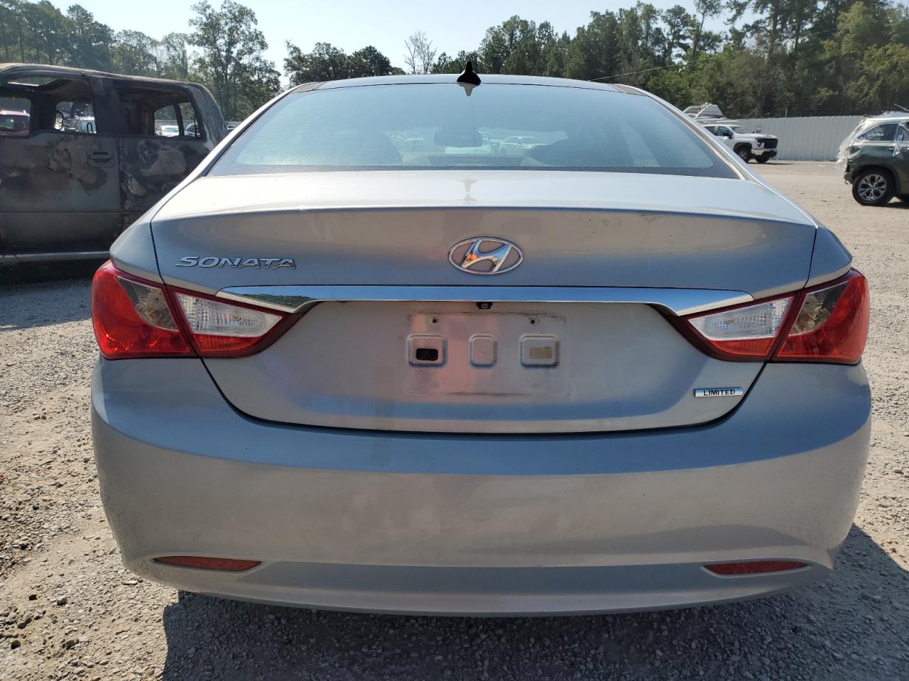 2013 Hyundai Sonata VIN 5NPEC4AC2DH671322 Copart auction photo, front end / top/roof damage thumbnail 6