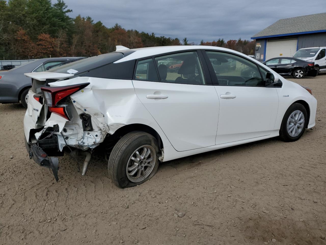2019 Toyota Prius VIN JTDKARFU1K3087526 Copart auction photo, rear end / front end damage thumbnail 3
