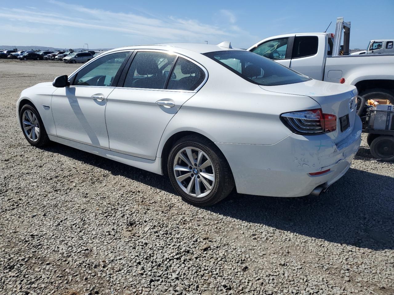 2016 BMW 5er VIN WBA5A5C5XGG353934 Copart auction photo, undercarriage damage thumbnail 2