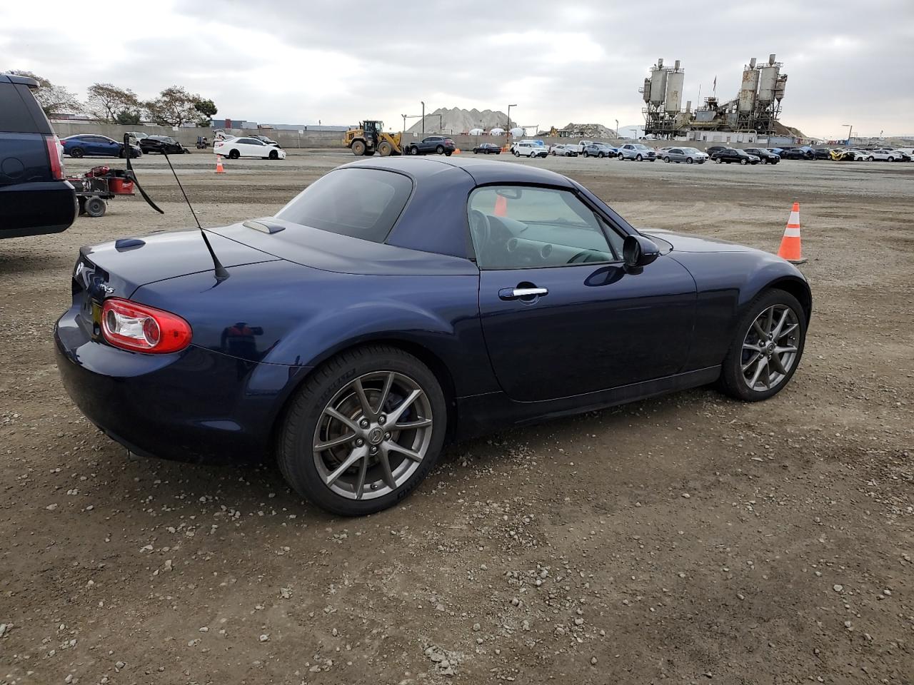 2012 Mazda MX-5 VIN JM1NC2PF4C0224038 Copart auction photo, rear end / front end damage thumbnail 3