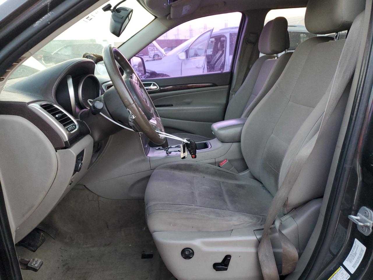2011 Jeep Grand Cherokee VIN 1J4RR4GG3BC640917 Copart auction photo, front end / mechanical damage thumbnail 7