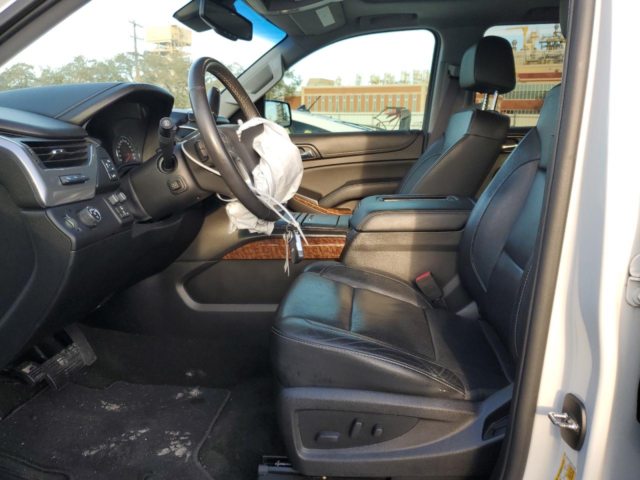 2017 Chevrolet Tahoe VIN 1GNSCCKC9HR177850 Copart auction photo, front end damage thumbnail 7