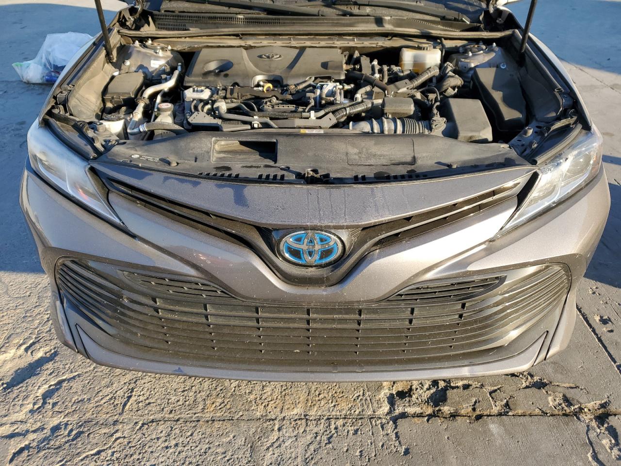 2018 Toyota Camry VIN 4T1B31HK2JU002978 Copart auction photo, side / rear end damage thumbnail 11
