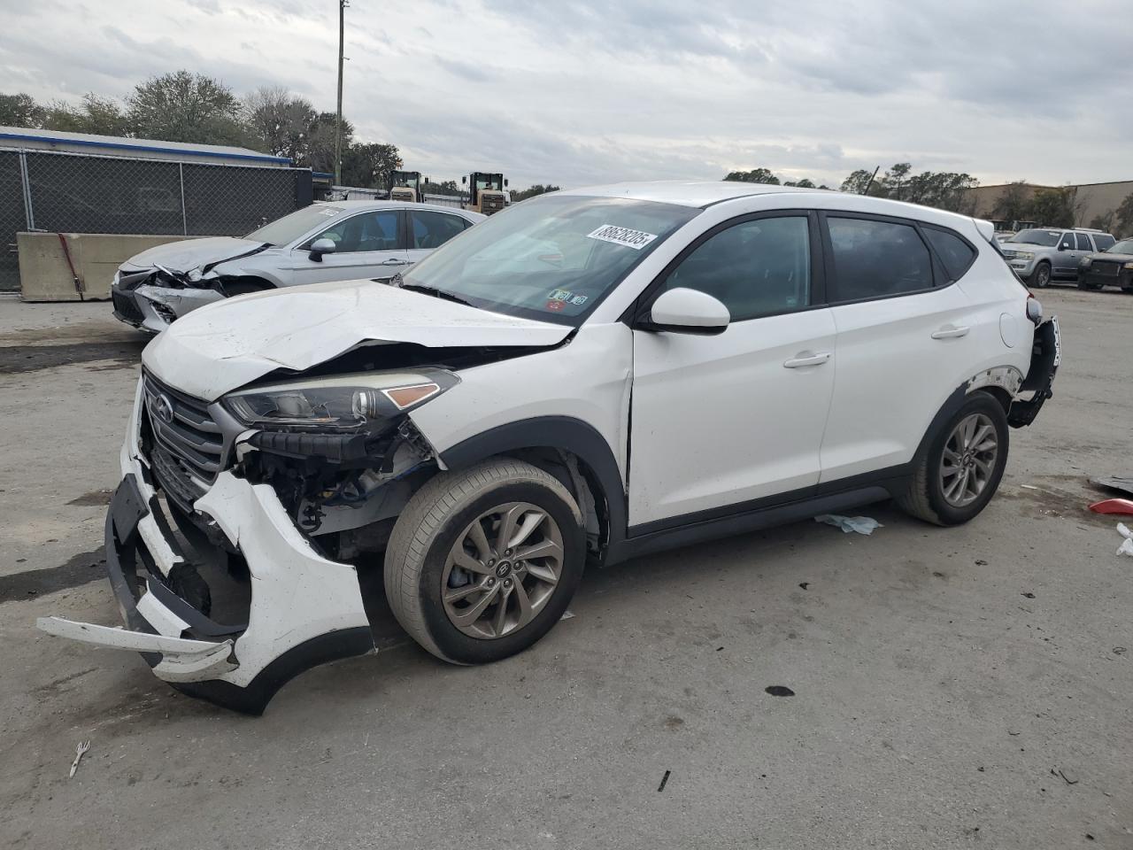 2017 Hyundai Tucson VIN KM8J23A45HU336471