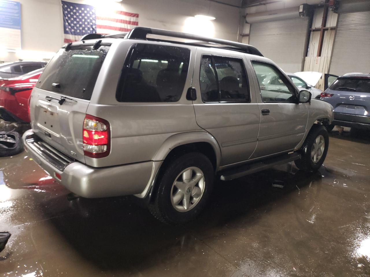 2002 Nissan Pathfinder VIN JN8DR09YX2W739381 Copart auction photo, front end damage thumbnail 3