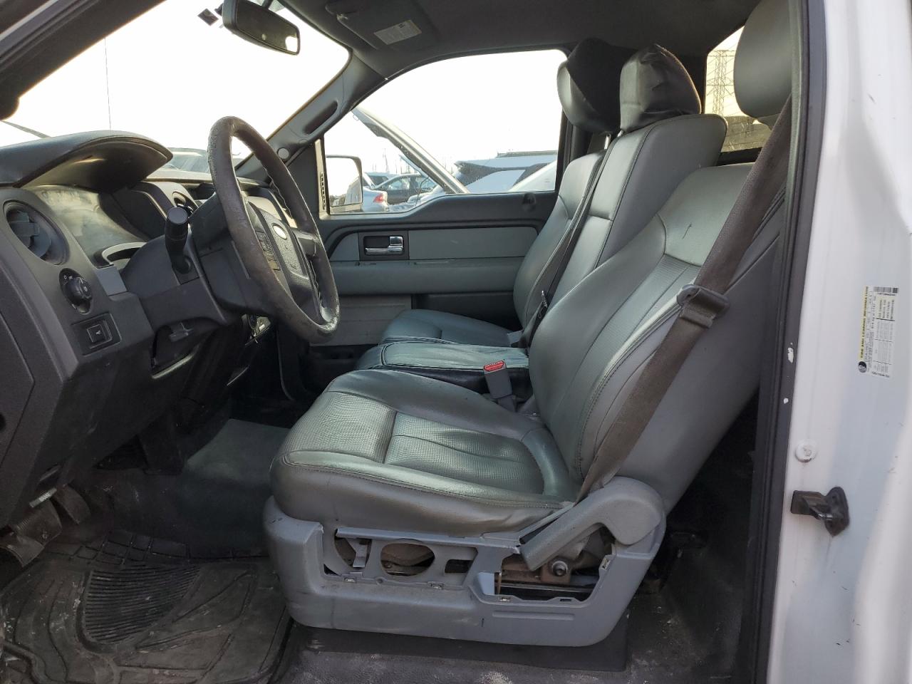 2014 Ford F-150 VIN 1FTMF1CM9EKE65683 Copart auction photo, rear end / minor dent/scratches damage thumbnail 7