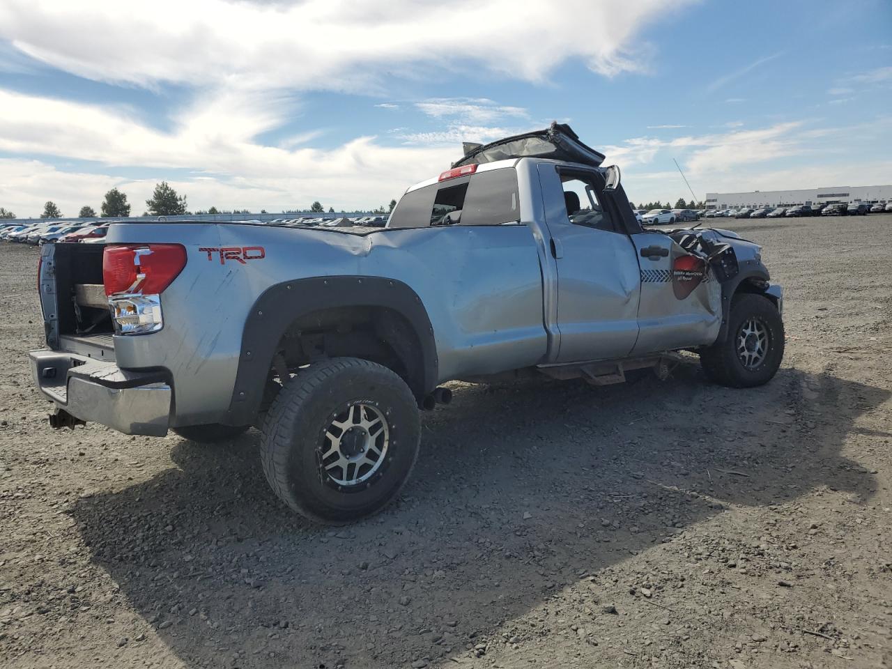 2011 Toyota Tundra VIN 5TFCY5F13BX011507 Copart auction photo, all over damage thumbnail 3
