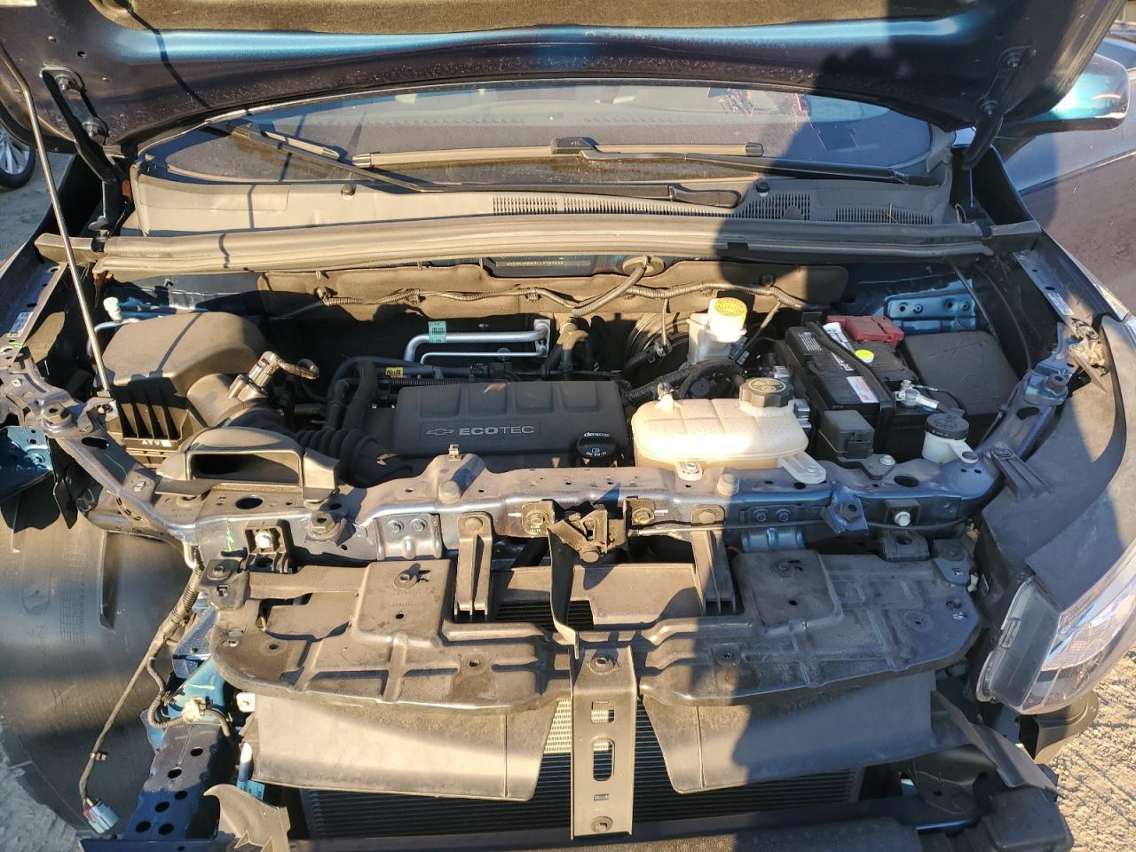 2020 Chevrolet Trax VIN 3GNCJRSB9LL112923 Copart auction photo, front end / minor dent/scratches damage thumbnail 12