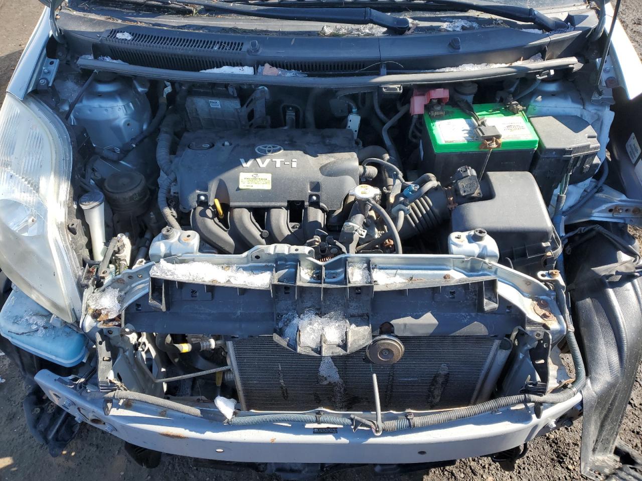 2009 Toyota Yaris VIN JTDJT903095267813 Copart auction photo, front end / side damage thumbnail 11