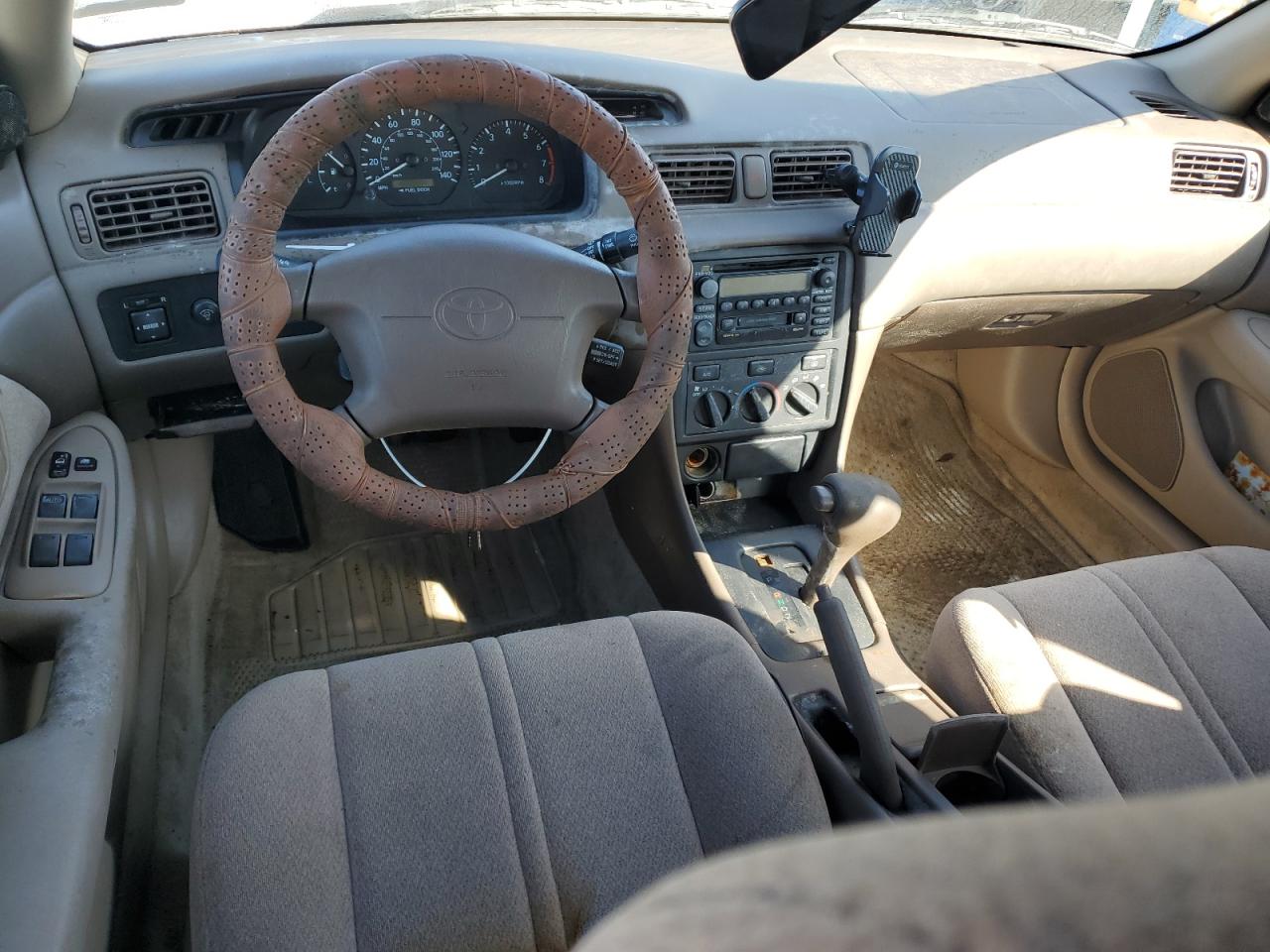 2001 Toyota Camry VIN 4T1BG22KX1U816864 Copart auction photo, water/flood damage thumbnail 8