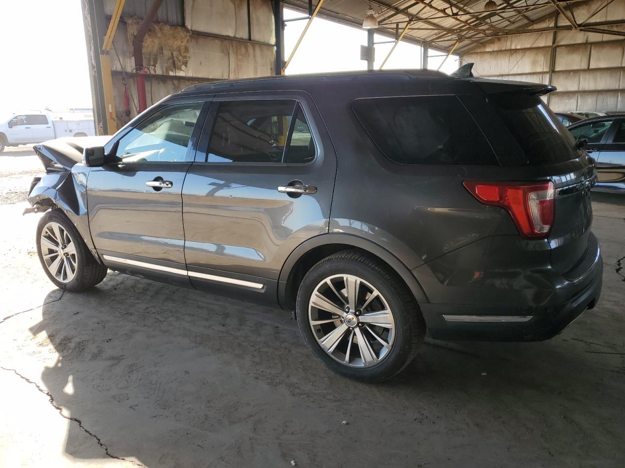 2018 Ford Explorer VIN 1FM5K7F85JGA70832 Copart auction photo, front end / side damage thumbnail 2