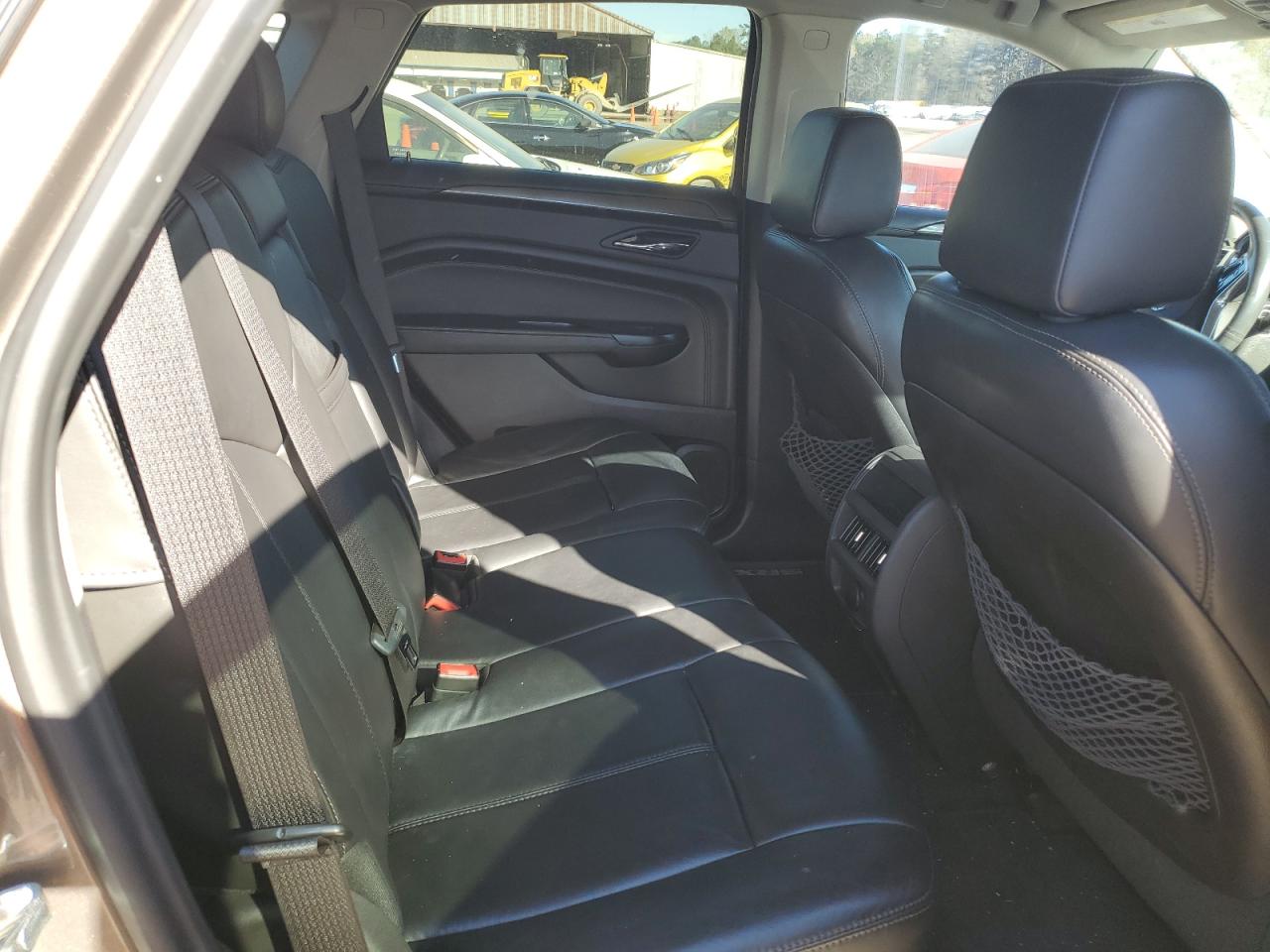 2015 Cadillac SRX VIN 3GYFNAE37FS608842 Copart auction photo, side / front end damage thumbnail 11