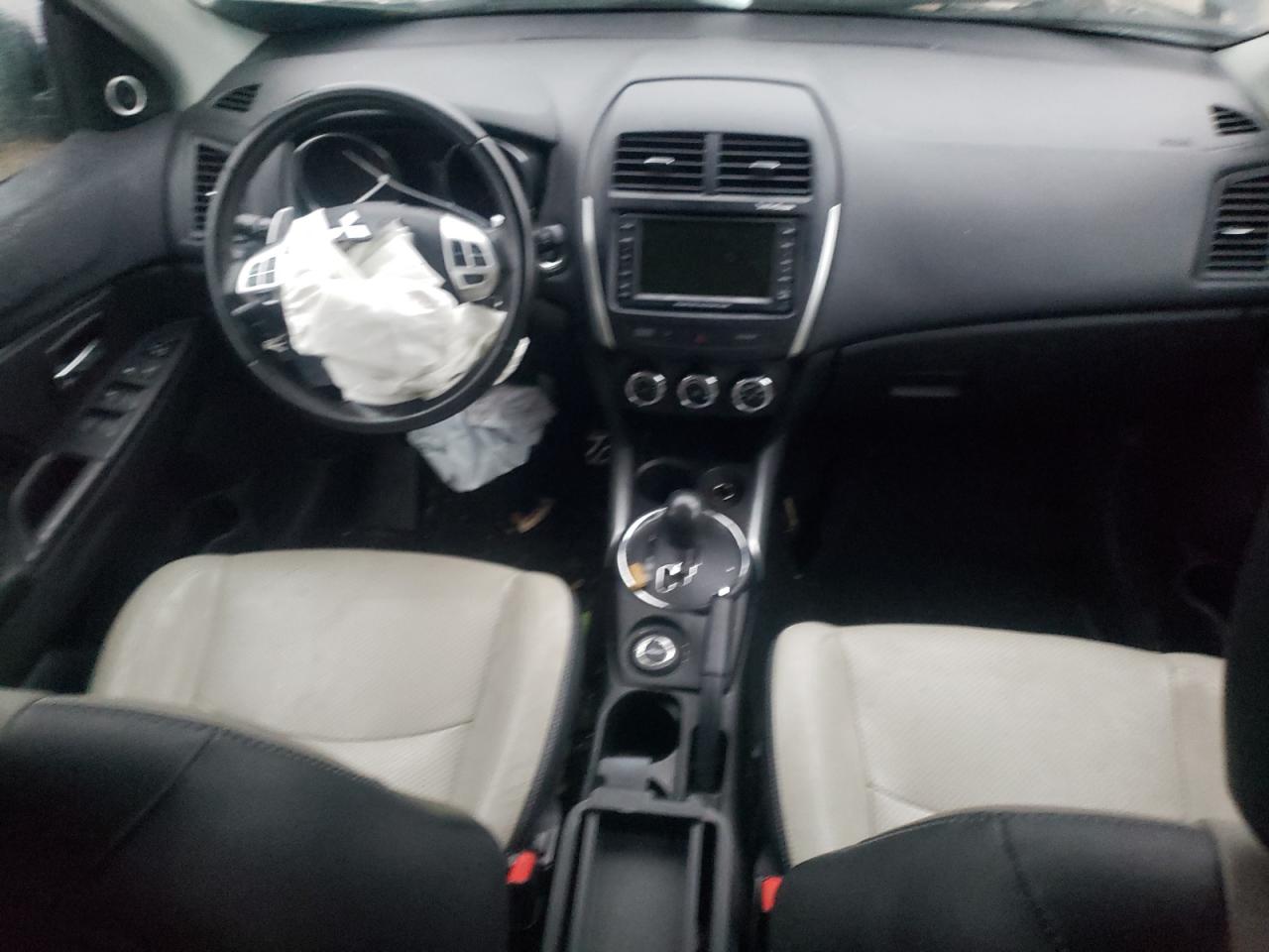 2013 Mitsubishi Outlander VIN 4A4AR5AU2DE018302 Copart auction photo, front end / minor dent/scratches damage thumbnail 8