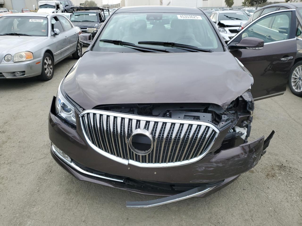 2015 Buick LaCrosse VIN 1G4GD5G30FF214827 Copart auction photo, front end damage thumbnail 11