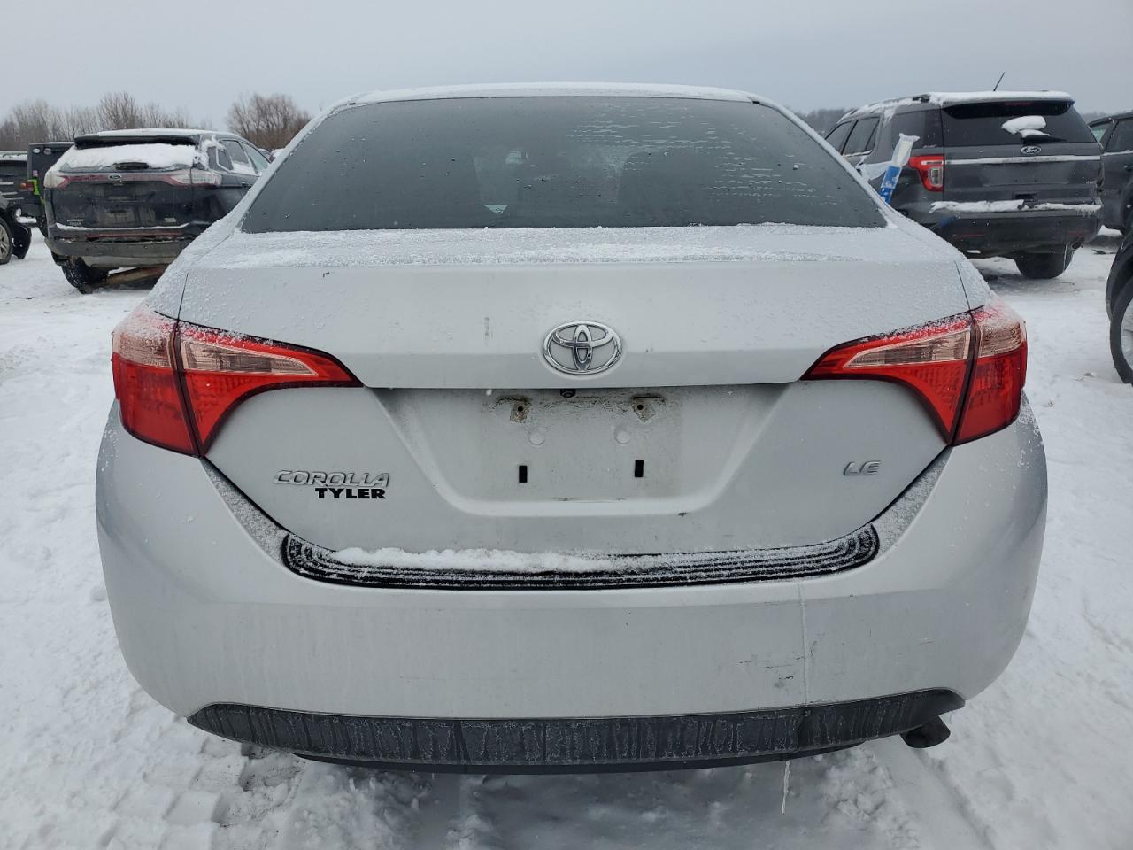 2017 Toyota Corolla VIN 2T1BURHE0HC962320 Copart auction photo, front end damage thumbnail 6