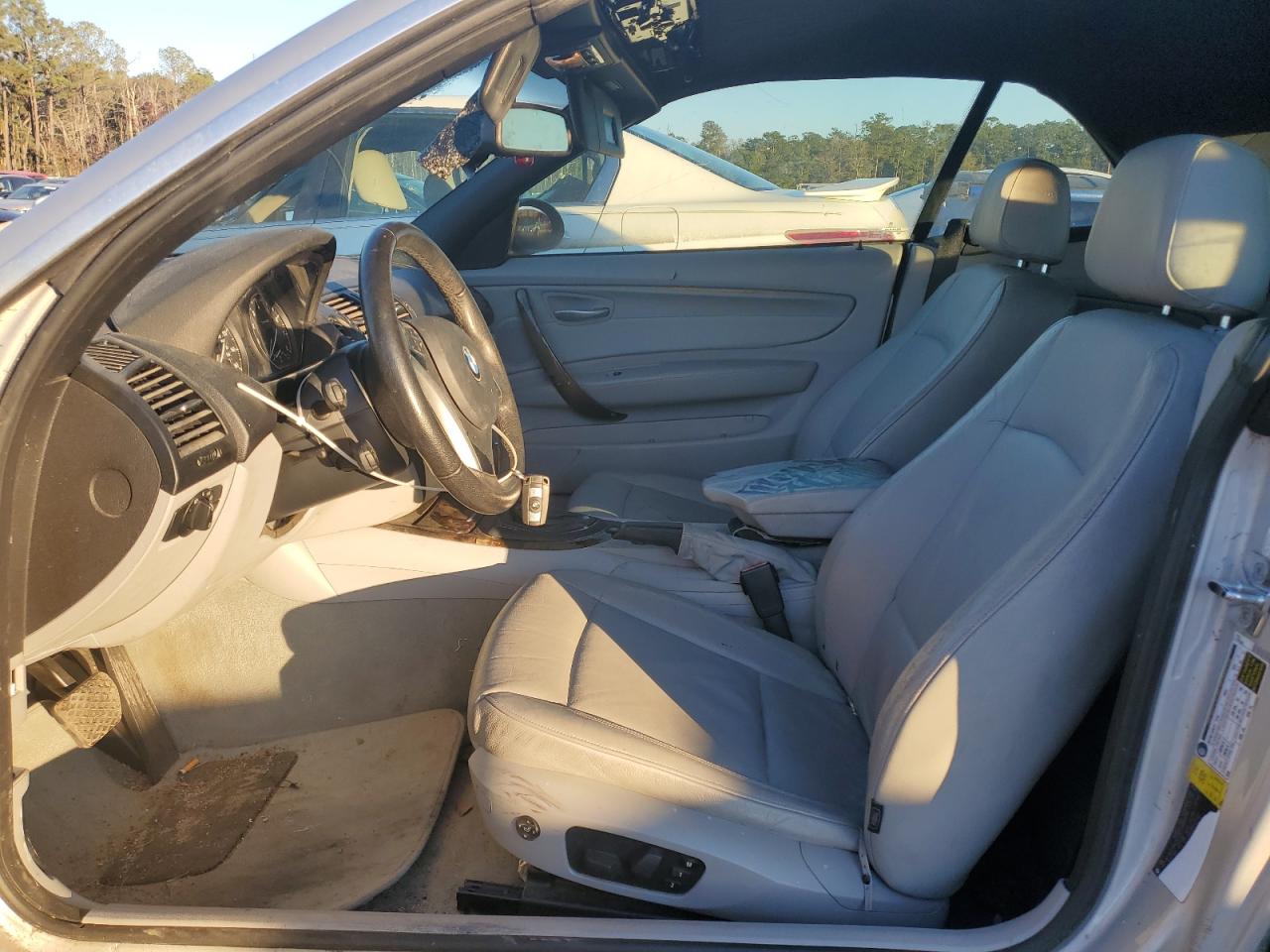 2008 BMW 1er VIN WBAUN93588VF55047 Copart auction photo, all over damage thumbnail 7