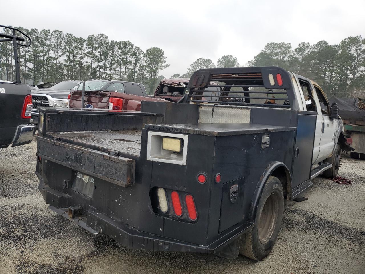 2016 Ford F350 VIN 1FT8W3DT6GEB72926 Copart auction photo, burn / front end damage thumbnail 4