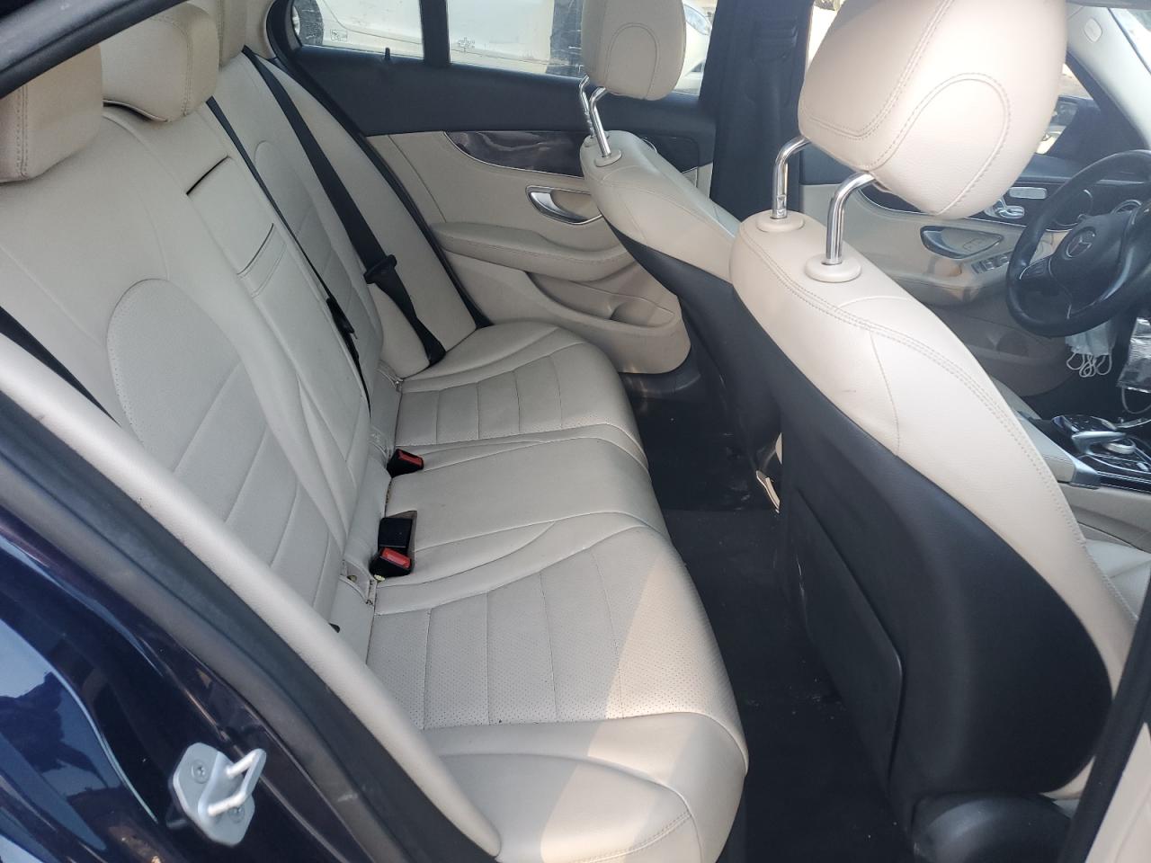 2016 Mercedes-Benz C-klasse VIN 55SWF4KB9GU138693 Copart auction photo, minor dent/scratches damage thumbnail 10
