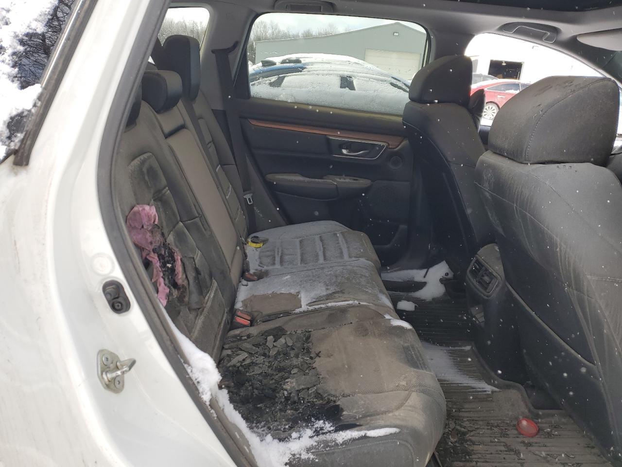 2017 Honda CR-V VIN 2HKRW2H91HH103138 Copart auction photo, vandalism / undercarriage damage thumbnail 11