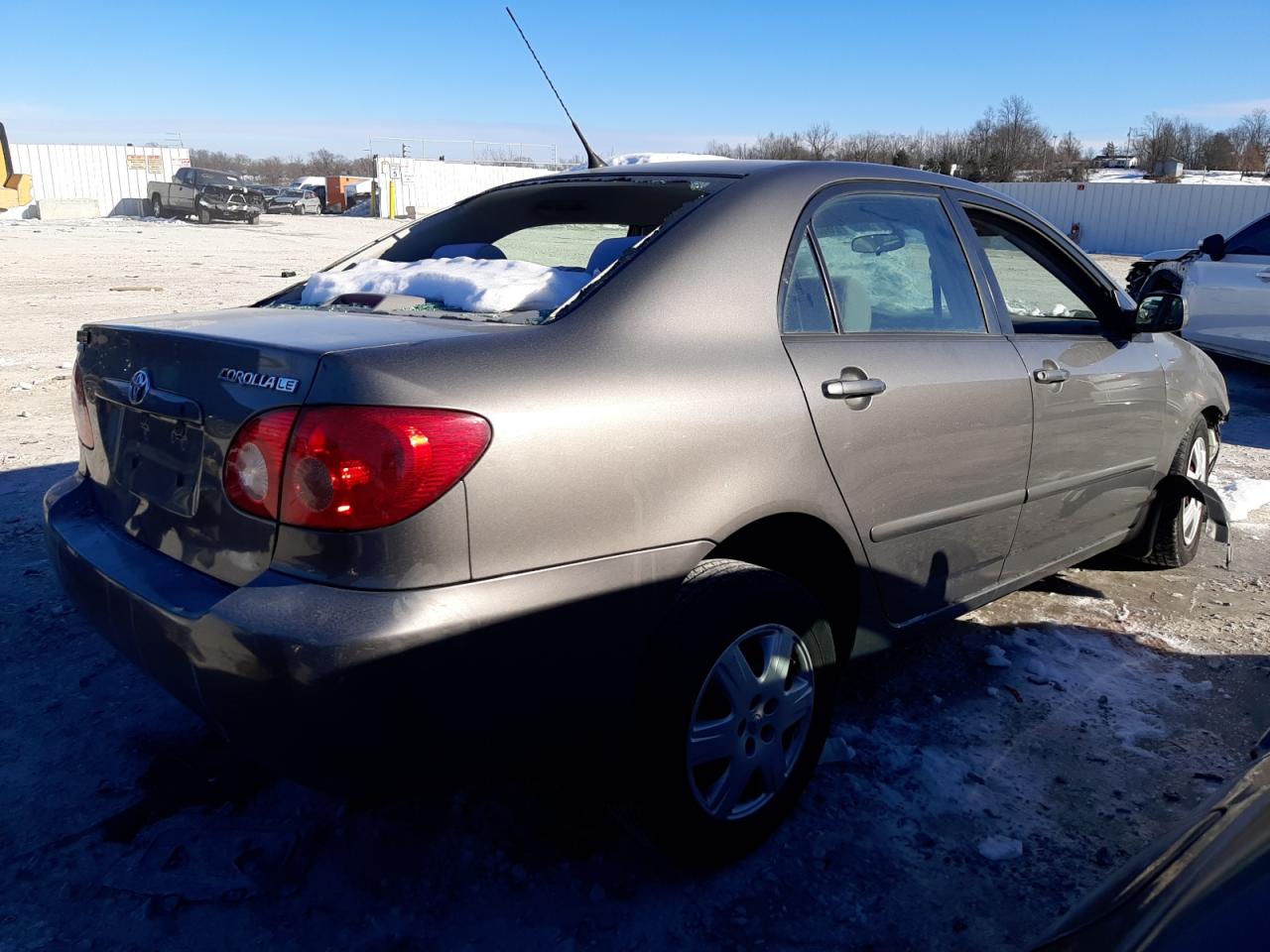 2005 Toyota Corolla VIN 2T1BR32E25C424379 Copart auction photo, all over damage thumbnail 3