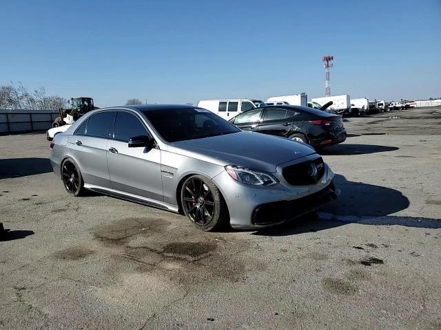 2014 Mercedes-Benz E-klasse VIN WDDHF7GB0EB018579 Copart auction photo, front end / side damage thumbnail 11