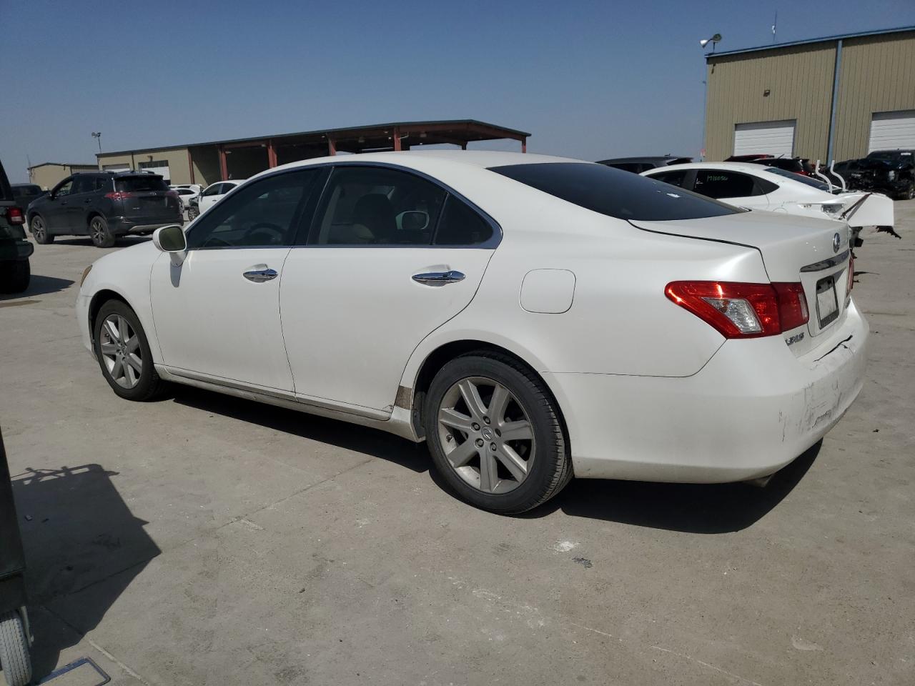 2008 Lexus ES VIN JTHBJ46G982239563 Copart auction photo, rear end damage thumbnail 2