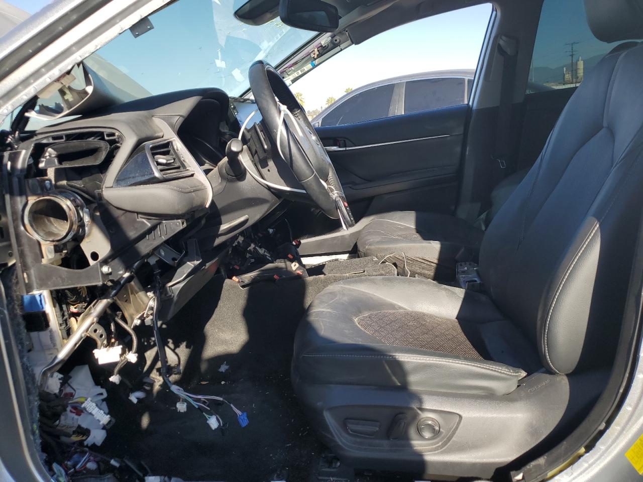 2021 Toyota Camry VIN 4T1K61AK8MU580220 Copart auction photo, front end / stripped damage thumbnail 7