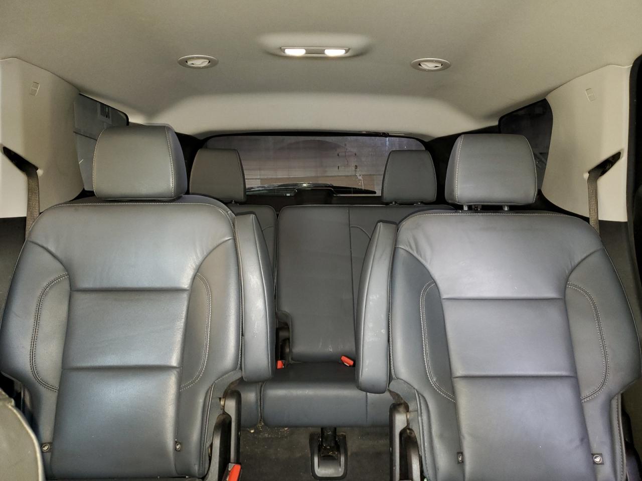 2020 Chevrolet Traverse VIN 1GNERHKW5LJ111399 Copart auction photo, side / mechanical damage thumbnail 10