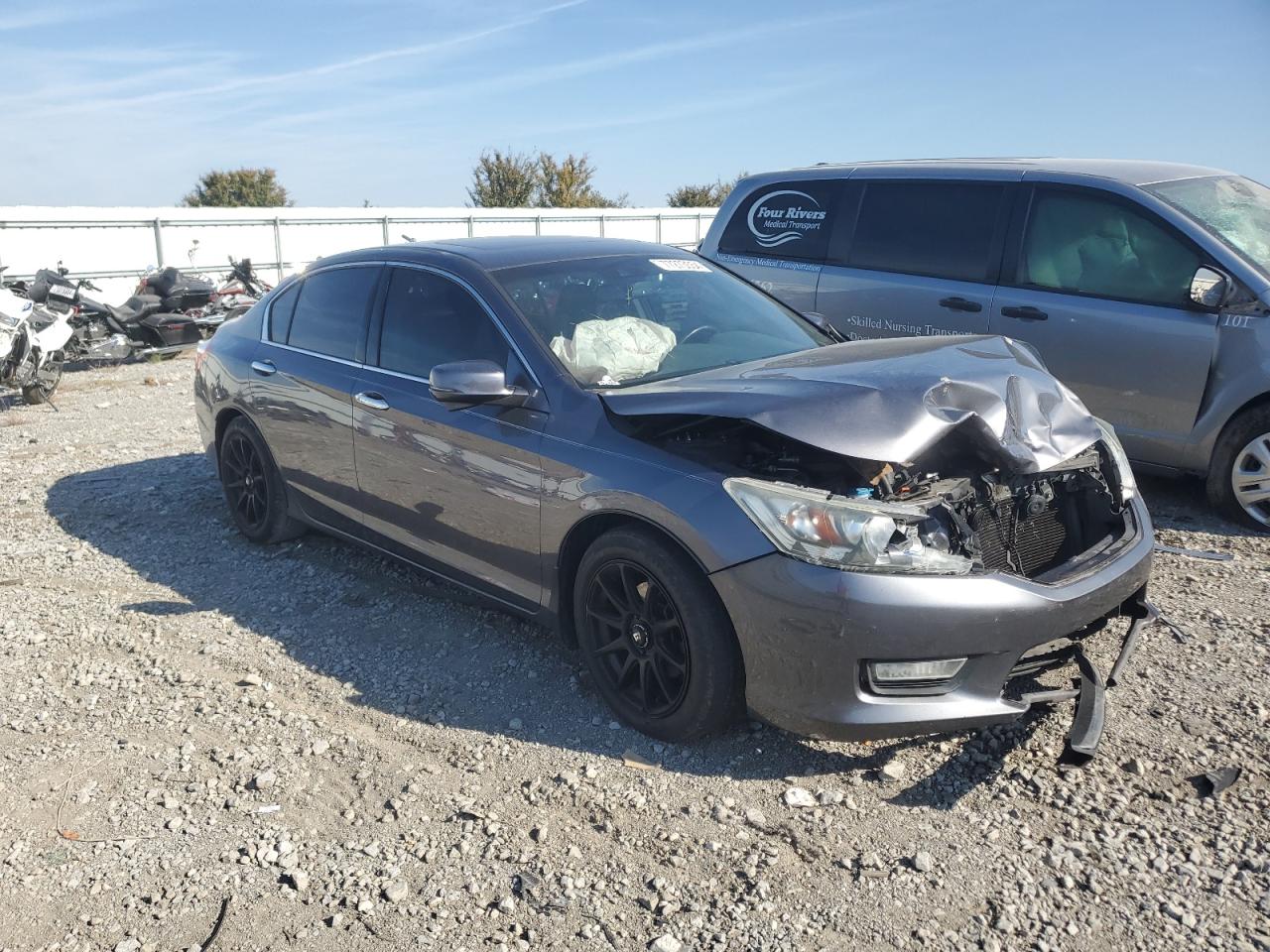 2013 Honda Accord VIN 1HGCR3F82DA015408 Copart auction photo, front end / mechanical damage thumbnail 4