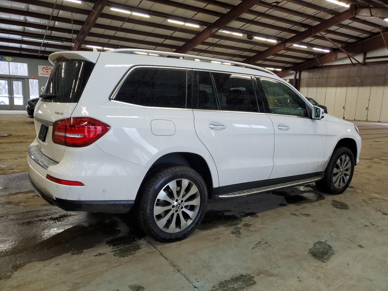 2019 Mercedes-Benz GLS-klasse VIN 4JGDF6EE6KB235643 Copart auction photo, front end / minor dent/scratches damage thumbnail 3