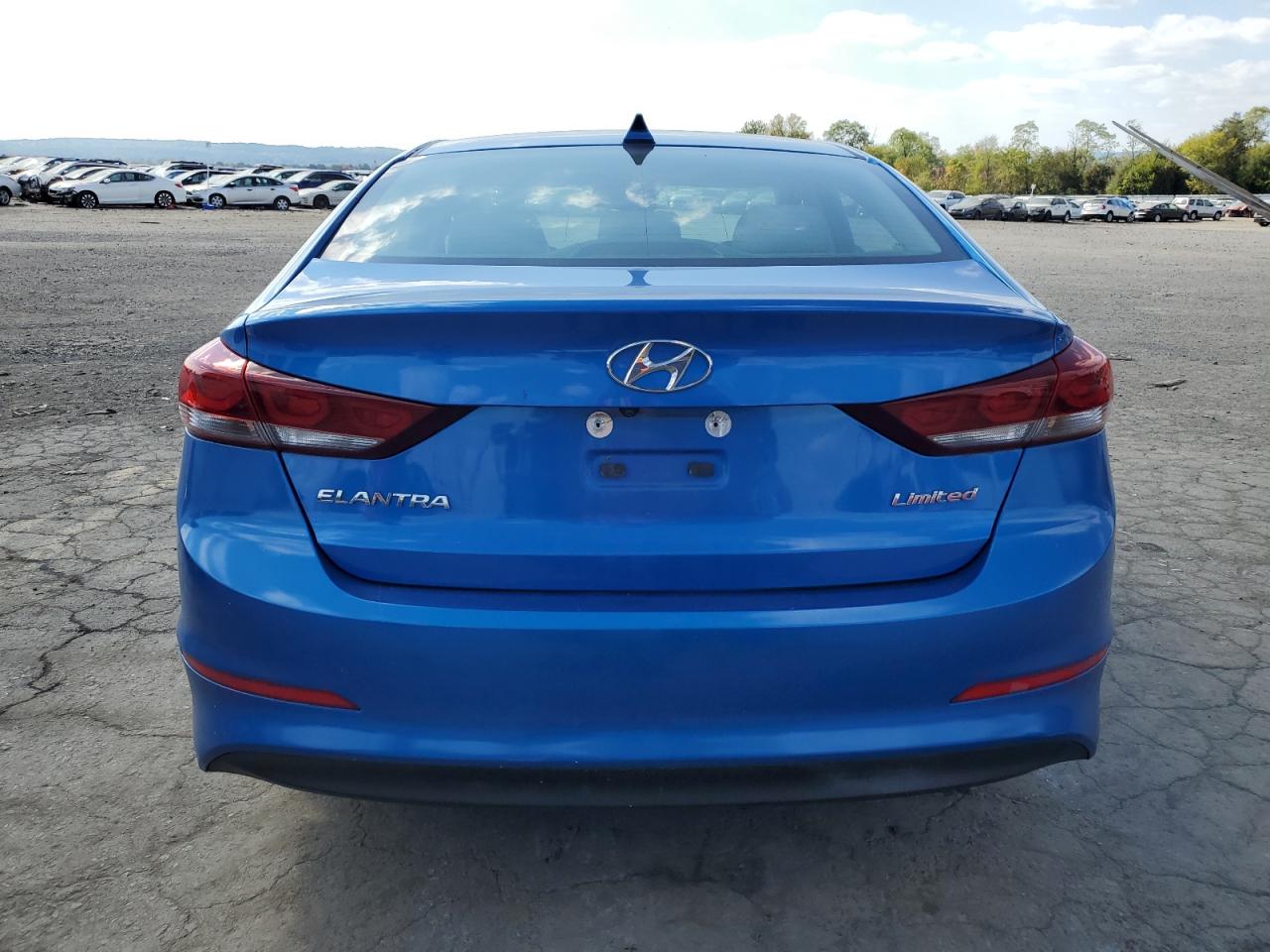 2017 Hyundai Elantra VIN KMHD84LFXHU067402 Copart auction photo, front end / side damage thumbnail 6
