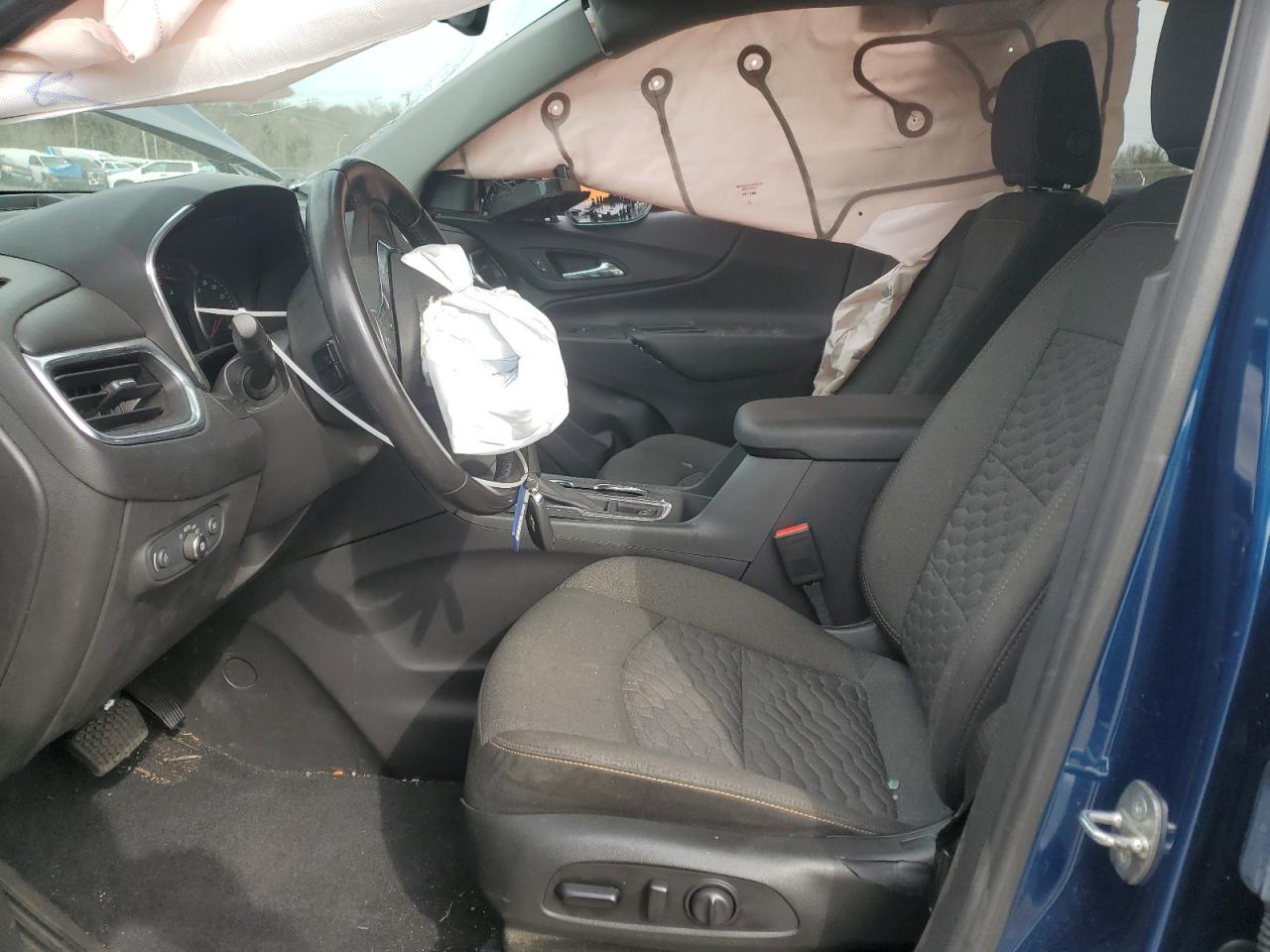 2020 Chevrolet Equinox VIN 3GNAXUEVXLL284778 Copart auction photo, front end / side damage thumbnail 7
