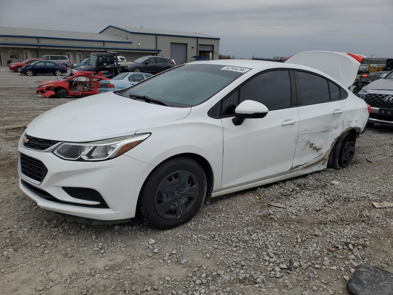 2018 Chevrolet Cruze VIN 1G1BC5SM8J7229945
