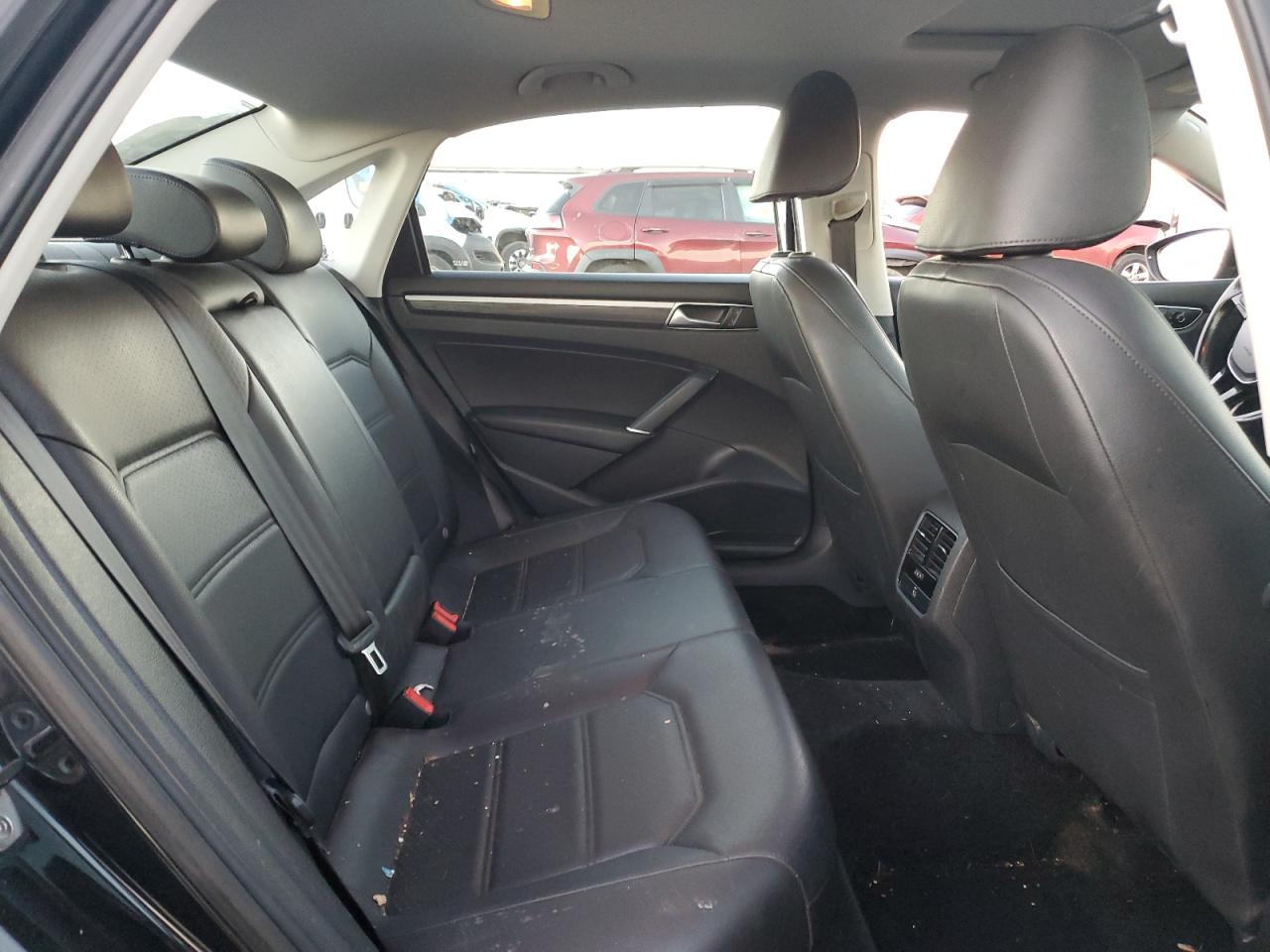 2017 Volkswagen Passat VIN 1VWBT7A31HC009668 Copart auction photo, rear end damage thumbnail 10
