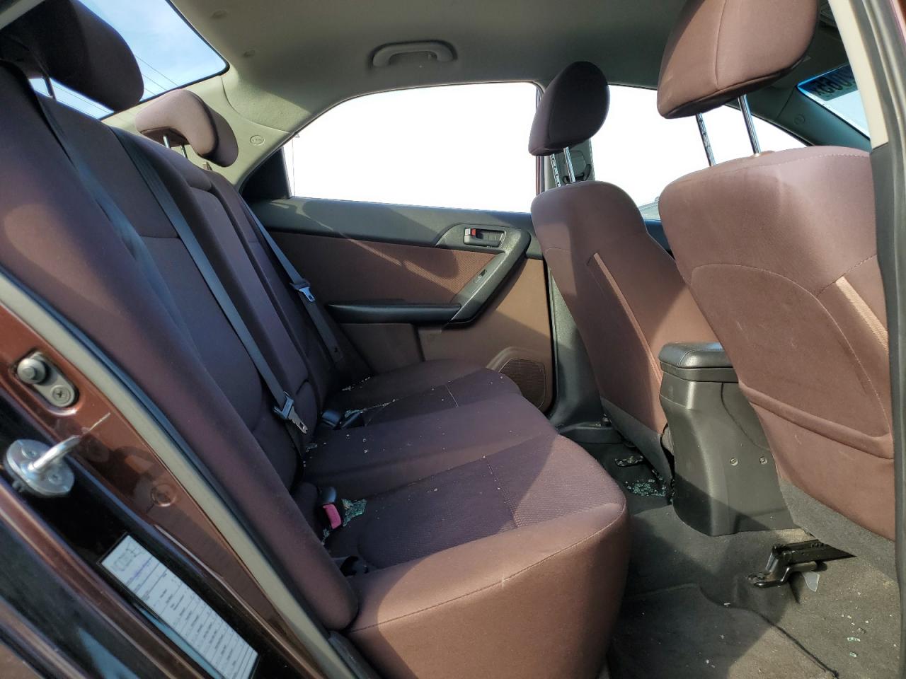 2011 KIA Forte VIN KNAFU4A25B5317491 Copart auction photo, vandalism / all over damage thumbnail 10